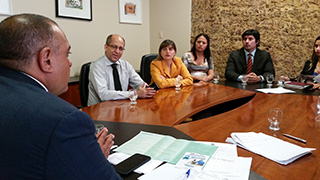 Jarbas-Vasconcelos-recebe-vista -de- membros da- APECT 2